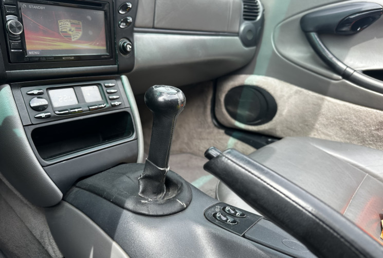 Porsche Boxster Boxster 2.5 204cv / IMS OK / PEINTURE COMPLETE / REFECTION MOTEUR 