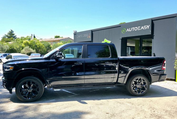Dodge RAM 1500 Crew Cab Pick-up 5.7 V8 HEMI 4WD NIGHT EDITION LIMITED / ETHANOL CARTE GRISE E85