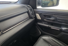 Dodge RAM 1500 Crew Cab Pick-up 5.7 V8 HEMI 4WD NIGHT EDITION LIMITED / ETHANOL CARTE GRISE E85