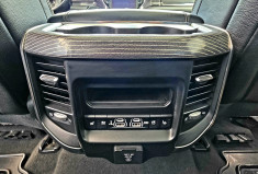 Dodge RAM 1500 Crew Cab Pick-up 5.7 V8 HEMI 4WD NIGHT EDITION LIMITED / ETHANOL CARTE GRISE E85