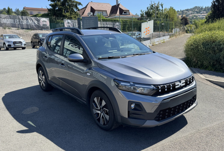 Dacia Sandero Stepway Eco G 120 Expression + siege chauffant (Dispo Immédiat)