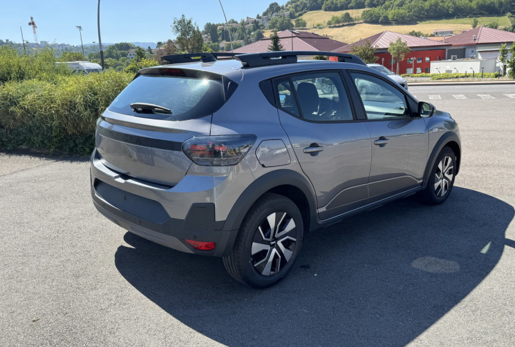 Dacia Sandero Stepway Eco G 120 Expression + siege chauffant (Dispo Immédiat)