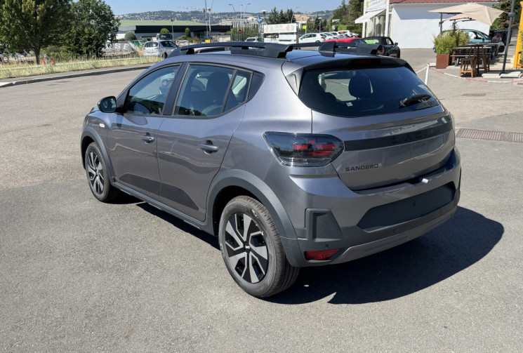 Dacia Sandero Stepway Eco G 120 Expression + siege chauffant (Dispo Immédiat)