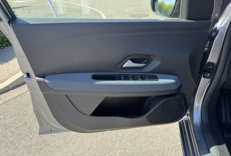 Dacia Sandero Stepway Eco G 120 Expression + siege chauffant (Dispo Immédiat)