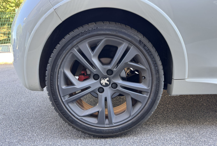 Peugeot 208 1.6 THP 208 GTI / CarPlay /FULL Entretien PEUGEOT / CT OK / Garantie 6 Mois