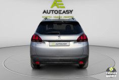 Peugeot 2008 1.2 110 cv Style / Entretien Complet Peugeot 