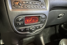Peugeot 206 CC  1.6 HDI 110CH  PACK SPORT GARANTIE 12 MOIS