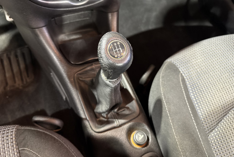 Peugeot 206 CC  1.6 HDI 110CH  PACK SPORT GARANTIE 12 MOIS
