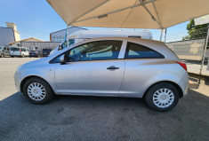 Opel Corsa  1.2 80 COSMO / CHAINE DE DISTRIBUTION / ENTRETIEN A JOUR / 