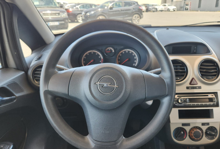 Opel Corsa  1.2 80 COSMO / CHAINE DE DISTRIBUTION / ENTRETIEN A JOUR / 