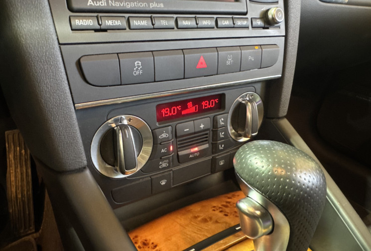 Audi A3 S-LINE GARANTIE 1 AN 2.0 TDi S-Tronic6 170 cv 
