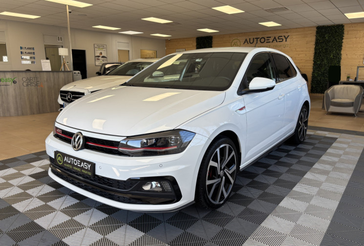 Volkswagen Polo VI GTI 2.0 TFSI DSG6 200 GTI / VIRTUAL COCKPIT / SIEGES CHAUFFANTS / CARPLAY