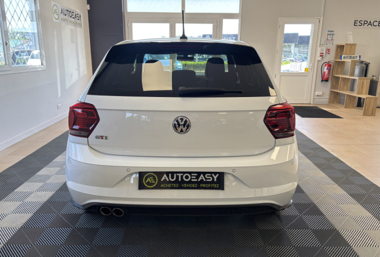 Volkswagen Polo VI GTI 2.0 TFSI DSG6 200 GTI / VIRTUAL COCKPIT / SIEGES CHAUFFANTS / CARPLAY