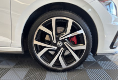 Volkswagen Polo VI GTI 2.0 TFSI DSG6 200 GTI / VIRTUAL COCKPIT / SIEGES CHAUFFANTS / CARPLAY
