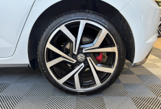 Volkswagen Polo VI GTI 2.0 TFSI DSG6 200 GTI / VIRTUAL COCKPIT / SIEGES CHAUFFANTS / CARPLAY