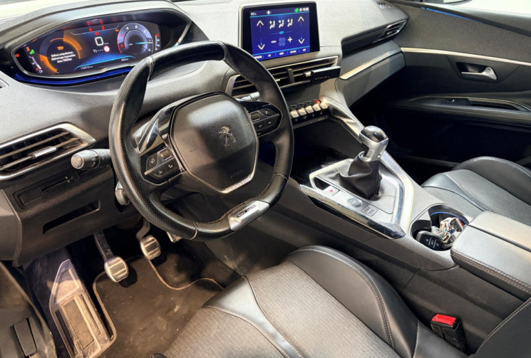 Peugeot 3008 GTLine 1.5L HDI 130CV - BLANC NACREE - ENTRETIEN SUR FACTURE