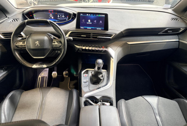 Peugeot 3008 GTLine 1.5L HDI 130CV - BLANC NACREE - ENTRETIEN SUR FACTURE