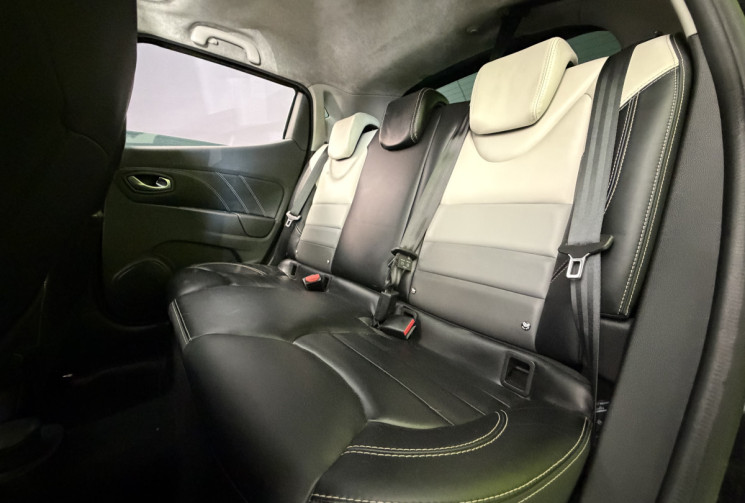 Renault Clio IV 1.2 TCE 120 CV INITIALE PARIS 