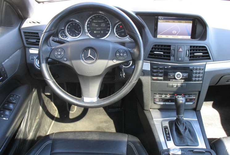 Mercedes CLASSE E 350 CDI Coupé C207 EXECUTIVE BA7