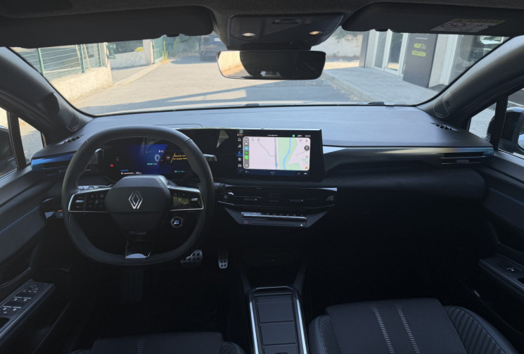 Renault Clio 6 Esprit Alpine 1.8 E-Tech 160 Full HYBRID / HARMAN KARDON / ETAT NEUF / Garantie 04/28