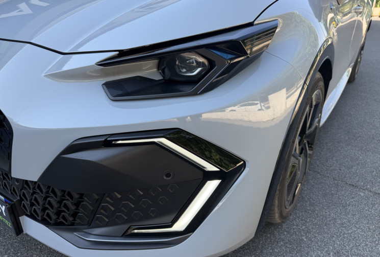 Renault Clio 6 Esprit Alpine 1.8 E-Tech 160 Full HYBRID / HARMAN KARDON / ETAT NEUF / Garantie 04/28