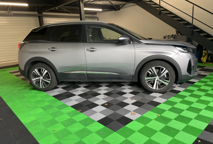 Peugeot 3008  HYBRID RECHARGABLE 225ch Allure Pack e-EAT8 Entretiens Peugeot 