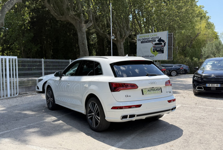 Audi Q5 55 TFSIe 367 S-Tronic S-Line Quattro / Suivi Audi / Suspension Adaptative / Carplay 