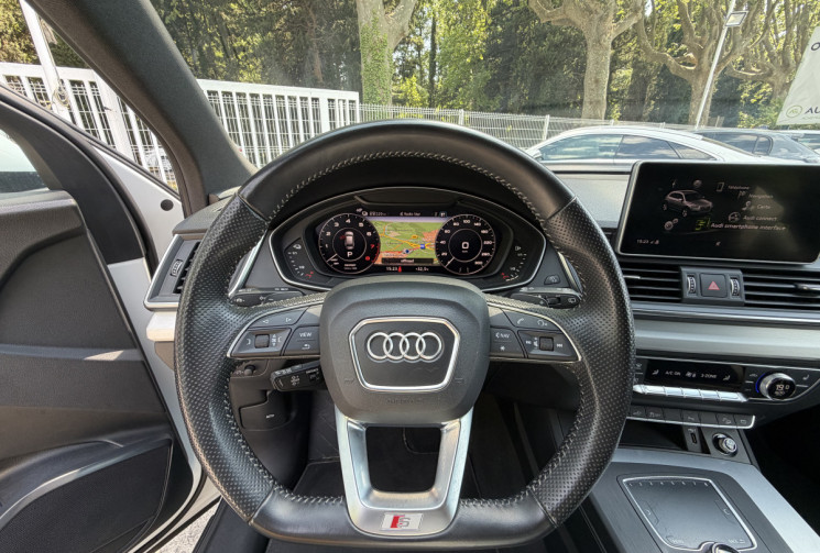 Audi Q5 55 TFSIe 367 S-Tronic S-Line Quattro / Suivi Audi / Suspension Adaptative / Carplay 