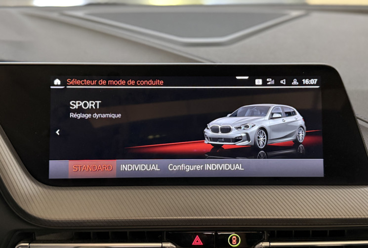 BMW Série 1 M SPORT F40 1.5 118i DKG7 TOIT OUVRANT SIEGES BAQUETS HUD HARMAN KARDON