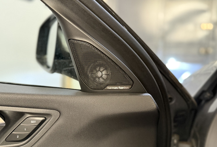 BMW Série 1 M SPORT F40 1.5 118i DKG7 TOIT OUVRANT SIEGES BAQUETS HUD HARMAN KARDON