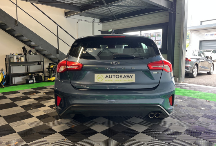 Ford Focus 1.0 Flexifuel mHEV ST Line