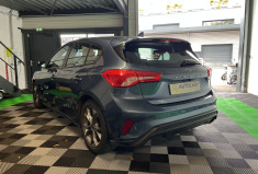 Ford Focus 1.0 Flexifuel mHEV ST Line