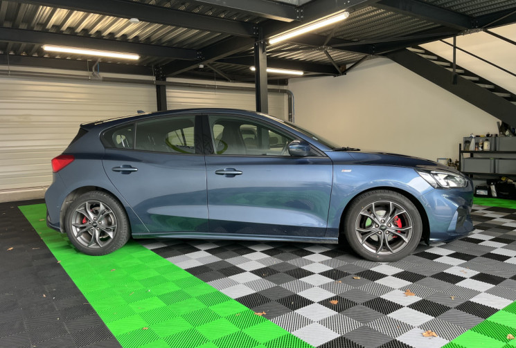 Ford Focus 1.0 Flexifuel mHEV ST Line