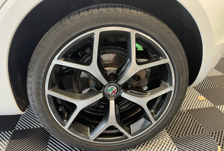 Alfa Romeo GIULIETTA  120ch Executive / Distribution OK / Révision à jour