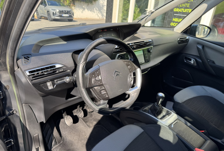 Citroën C4 PICASSO INTENSIVE 1.6 HDi 115 / Attelage / Entretien et Distribution à jour / Garantie 
