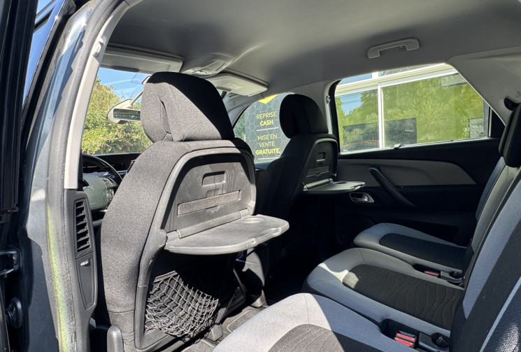 Citroën C4 PICASSO INTENSIVE 1.6 HDi 115 / Attelage / Entretien et Distribution à jour / Garantie 