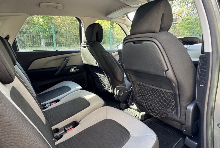 Citroën C4 PICASSO INTENSIVE 1.6 HDi 115 / Attelage / Entretien et Distribution à jour / Garantie 