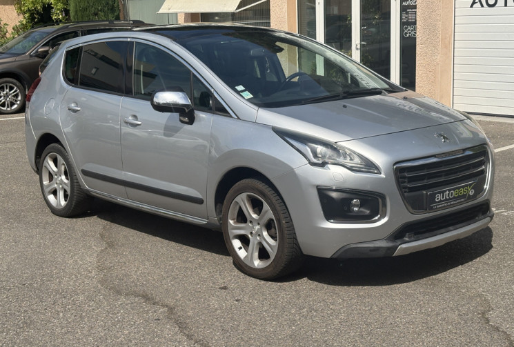 Peugeot 3008 1.6 HDi 115 ch Féline ETG6 / Courroie OK / Toit pano / Siège chauffant