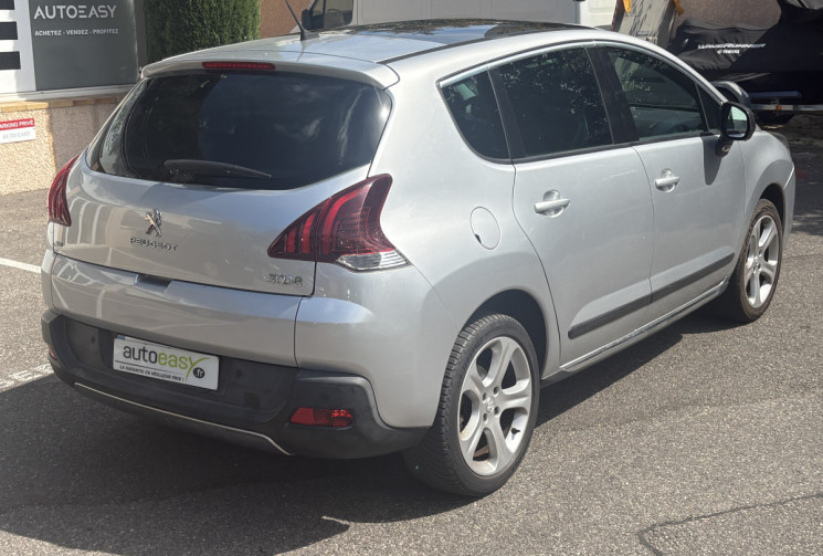 Peugeot 3008 1.6 HDi 115 ch Féline ETG6 / Courroie OK / Toit pano / Siège chauffant