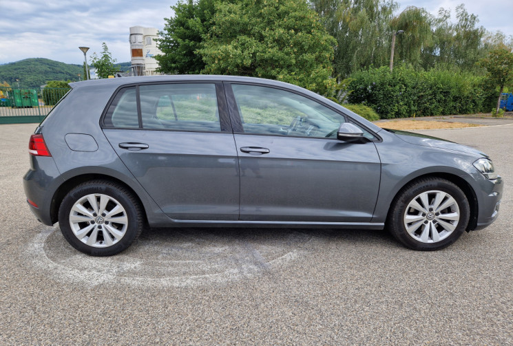 Volkswagen Golf 1.6 TDI 115 BLUEMOTION CONFORTLINE