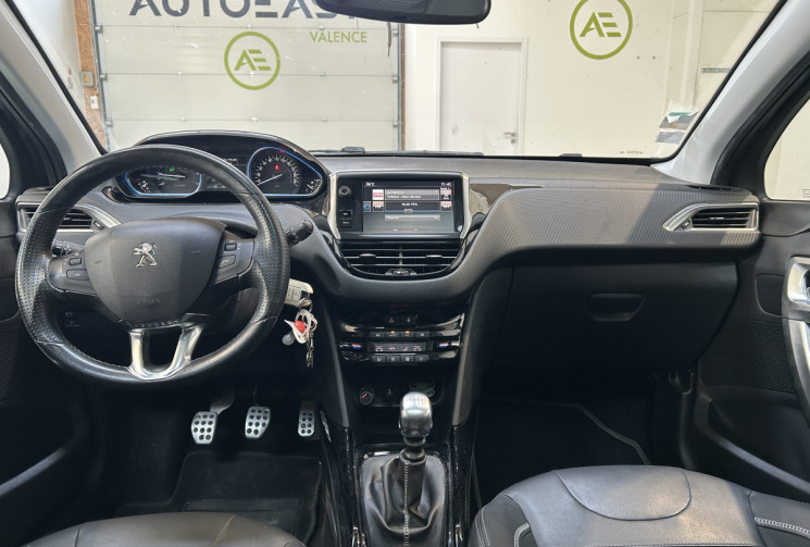 Peugeot 2008 Peugeot 2008 1.2 130ch Crossway