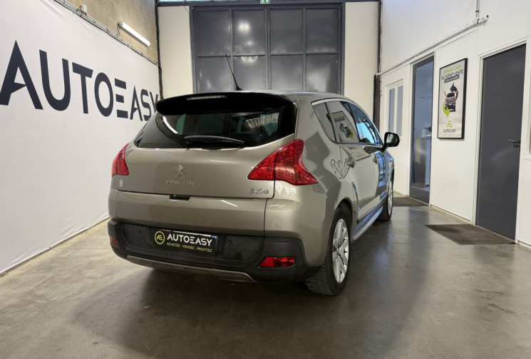 Peugeot 3008 HYBRIDE4 200 2.0 HDI 163 + 37 HY4 4x4 FELINE