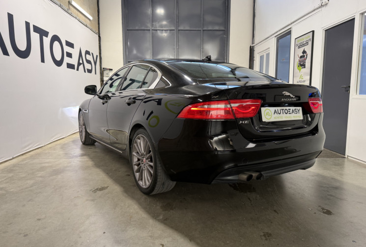 Jaguar XE 2.0 D 180 ch PRESTIGE