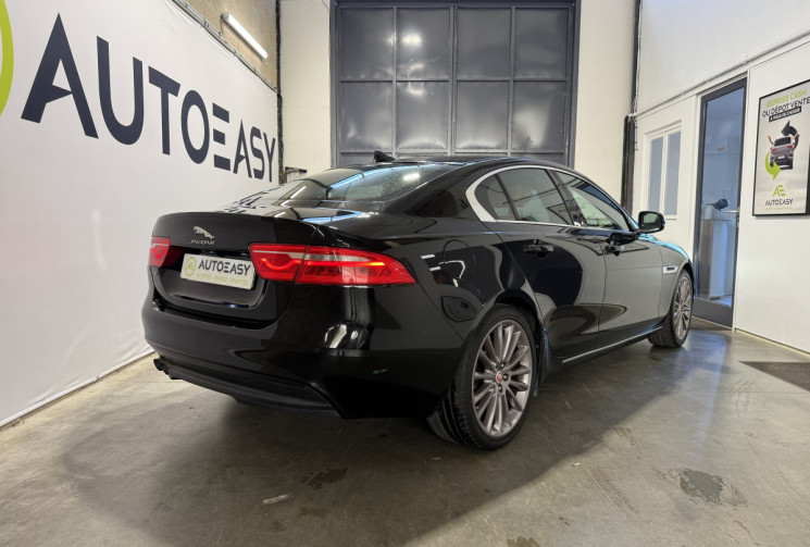 Jaguar XE 2.0 D 180 ch PRESTIGE