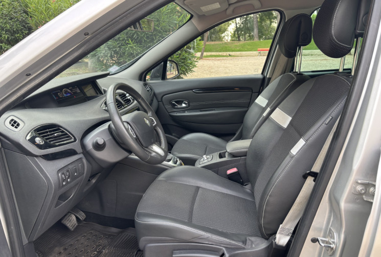 Renault Scénic III 1.5 dci 110CV BOSE EDITION ENTRETIEN A JOUR