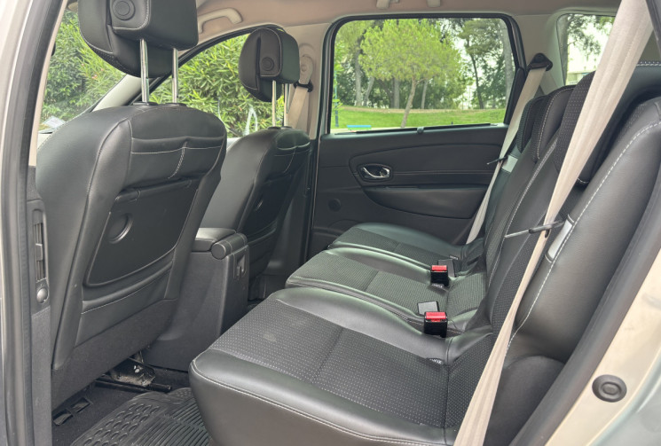 Renault Scénic III 1.5 dci 110CV BOSE EDITION ENTRETIEN A JOUR