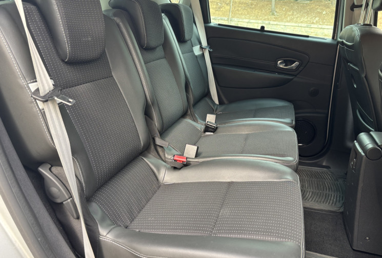Renault Scénic III 1.5 dci 110CV BOSE EDITION ENTRETIEN A JOUR