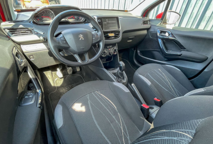 Peugeot 208  Active 1.4 VTi 95 cv CHAINE DE DISTRI 5P Bluetooth