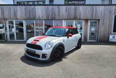 Mini Mini  2 (R56)  JOHN COOPER WORKS 1.6 211CV / GARANTIE 12 MOIS 