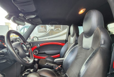 Mini Mini  2 (R56)  JOHN COOPER WORKS 1.6 211CV / GARANTIE 12 MOIS 